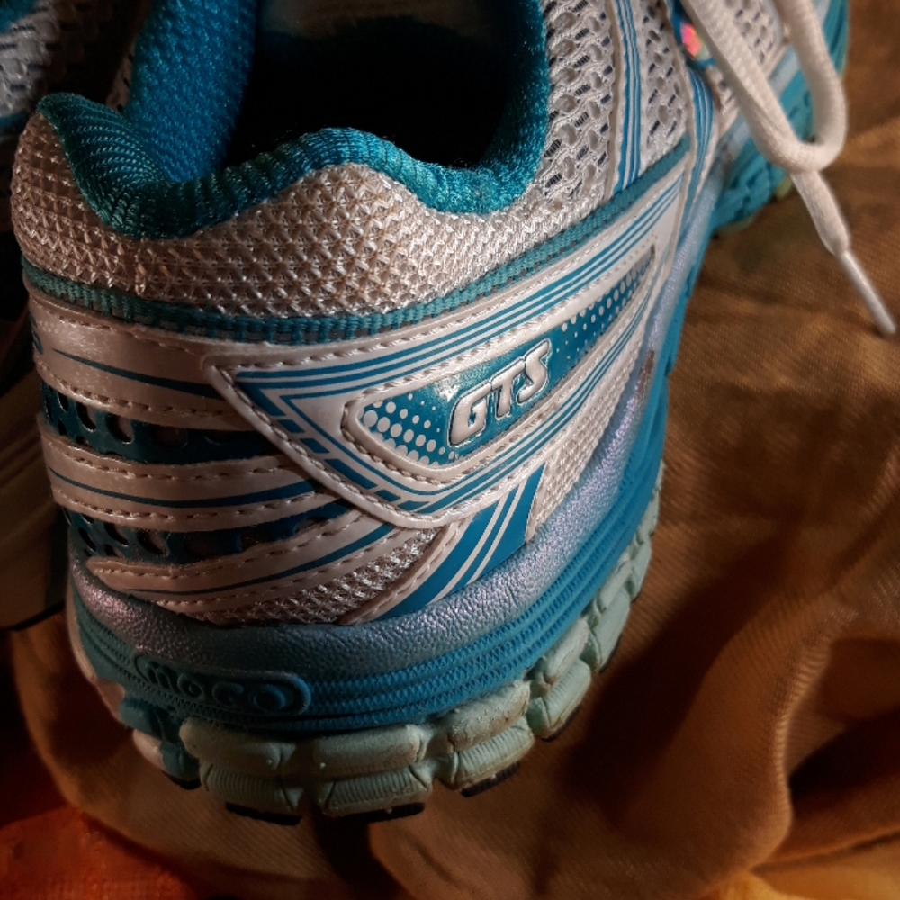 Brooks Limited GTS13 Women's Running Shoes - Picture 5 of 8